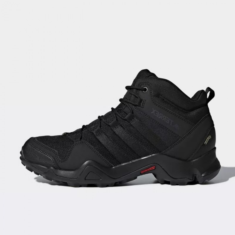 SEPATU TRAIL ADIDAS Terrex AX2R MID GTX