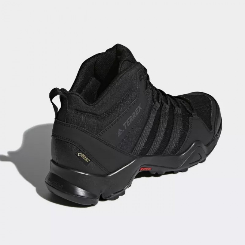SEPATU TRAIL ADIDAS Terrex AX2R MID GTX