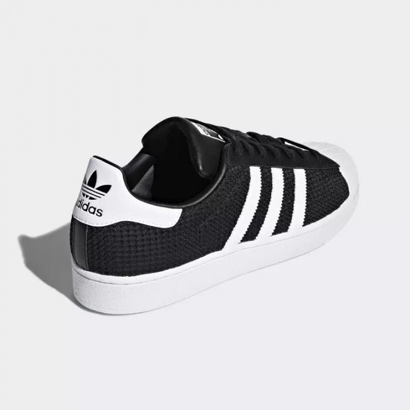 SEPATU SNEAKERS ADIDAS Superstar
