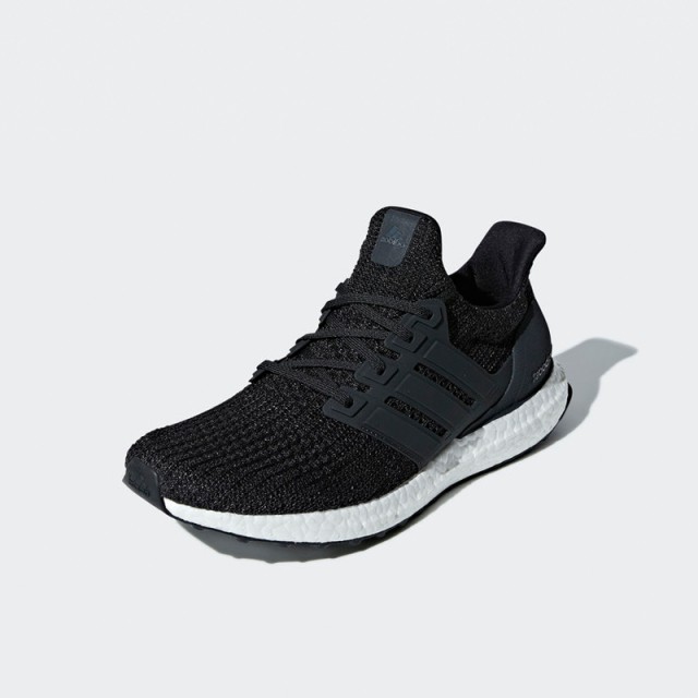 SEPATU LARI ADIDAS Ultraboost Parley