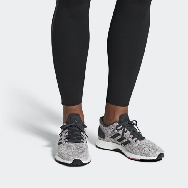 SEPATU LARI ADIDAS Pureboost DPR