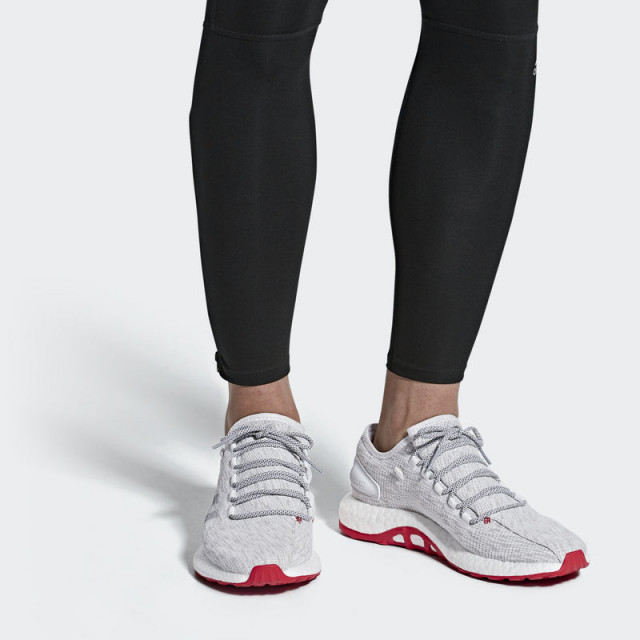 SEPATU LARI ADIDAS Pureboost LTD