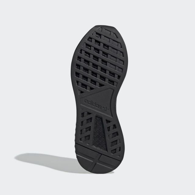 SEPATU LARI ADIDAS Deerupt Runner