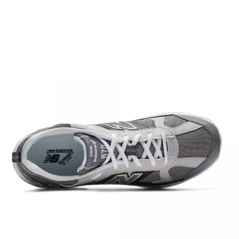 SEPATU SNEAKERS NEW BALANCE 878 Classic