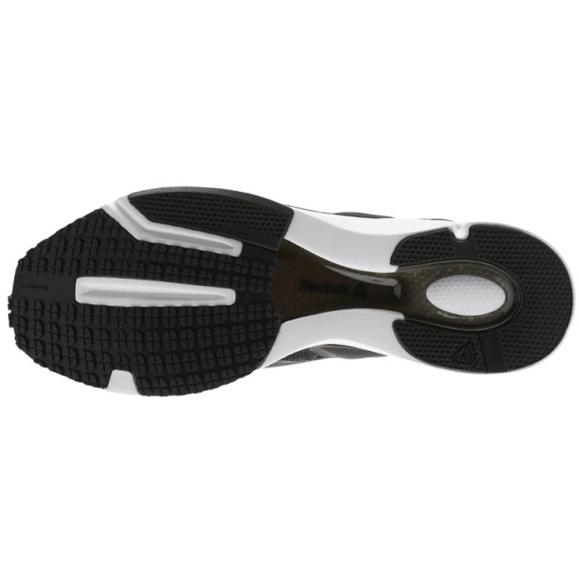 SEPATU LARI REEBOK Pump Supreme Distressed