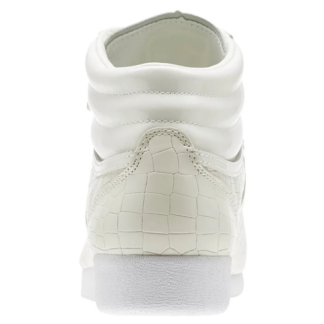 SEPATU SNEAKERS REEBOK Wmns Freestyle Hi Crackle