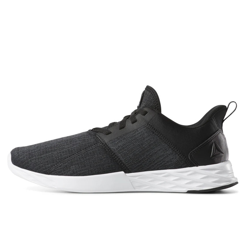 SEPATU TRAINING REEBOK Astroride Strike