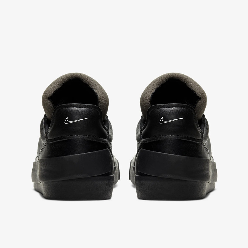 SEPATU SNEAKERS NIKE Drop-Type PRM