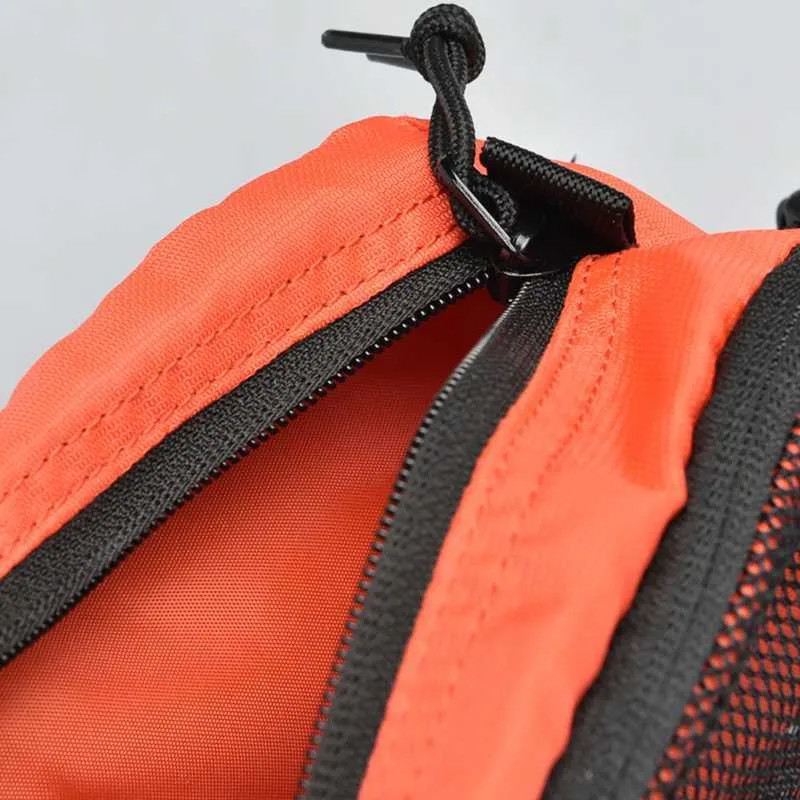 TAS SNEAKERS CONVERSE Swap Out Mesh Sling Bag