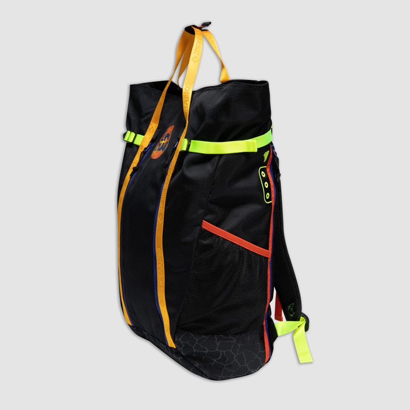 TAS TRAINING CONVERSE X Space Jam Backpack