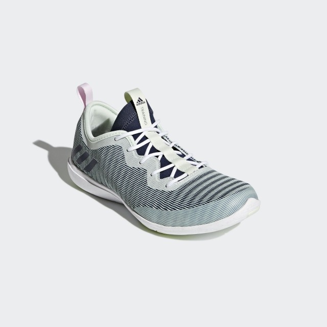 SEPATU TRAINING ADIDAS Wmns Crazy Move