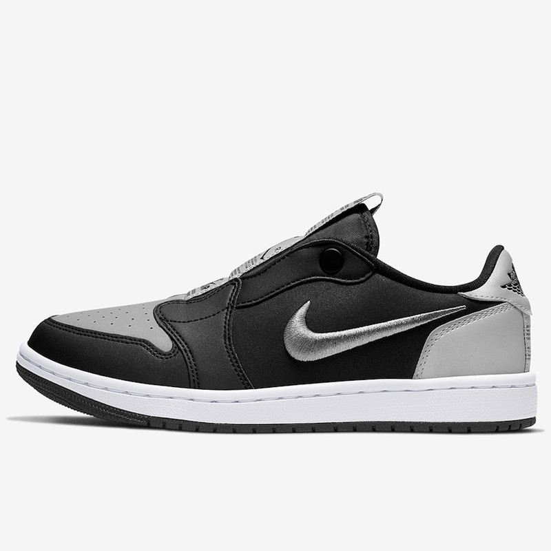 SEPATU SNEAKERS AIR JORDAN Wmns AJ 1 Retro Low Slip-On