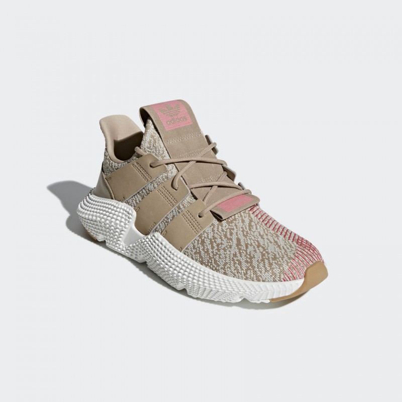 SEPATU SNEAKERS ADIDAS Prophere