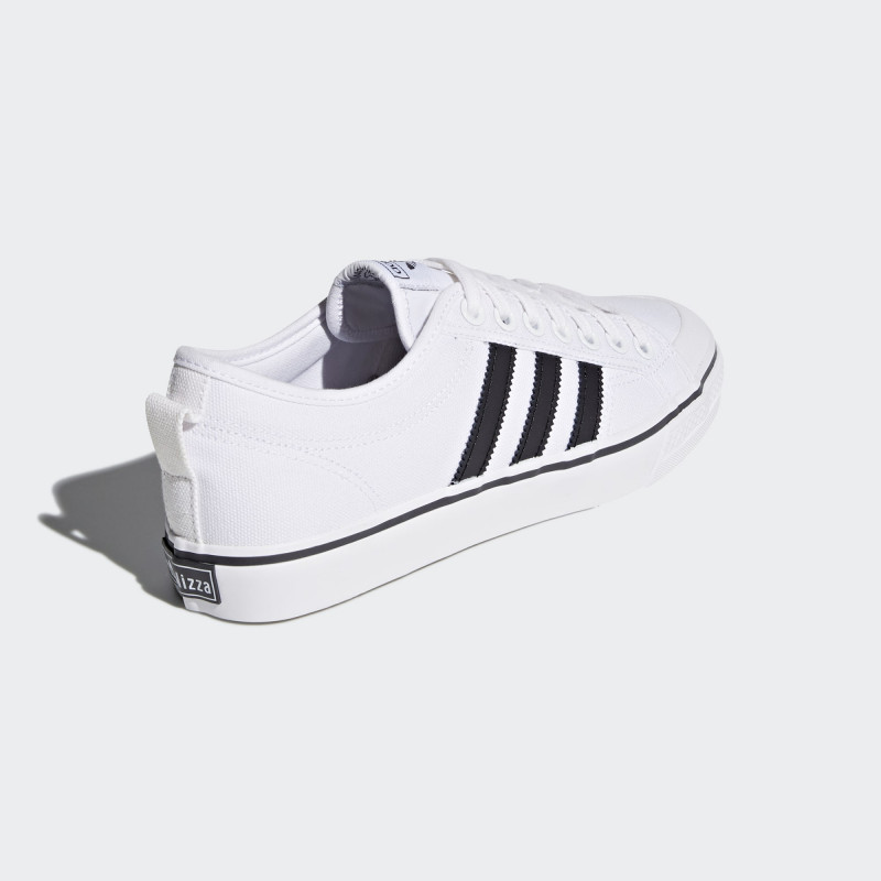 SEPATU SNEAKERS ADIDAS Nizza