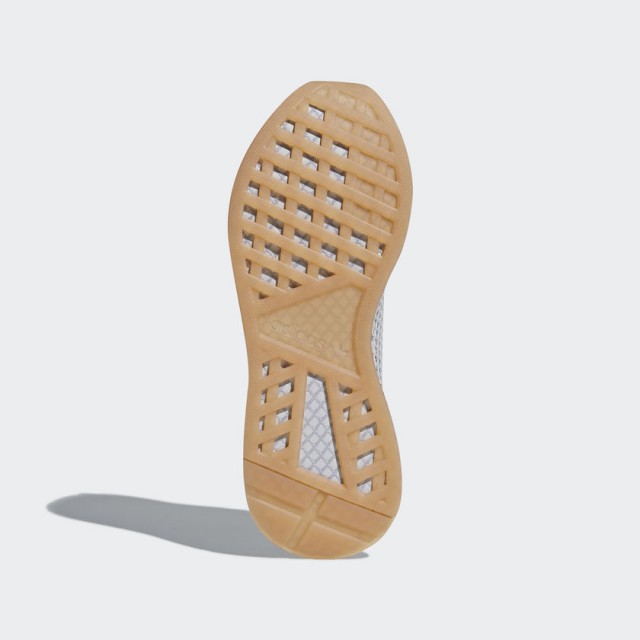 SEPATU LARI ADIDAS Deerupt Runner