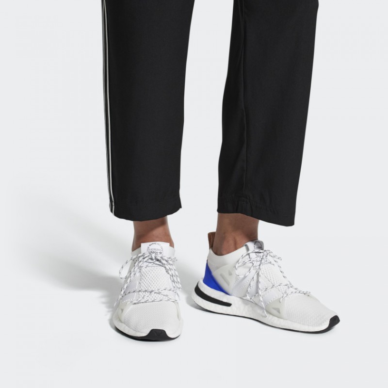 SEPATU SNEAKERS ADIDAS Wmns Arkyn Boost