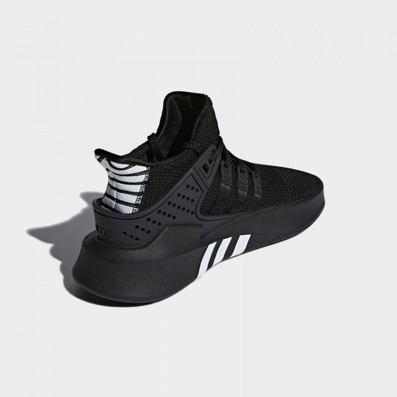 SEPATU SNEAKERS ADIDAS EQT Basketball ADV