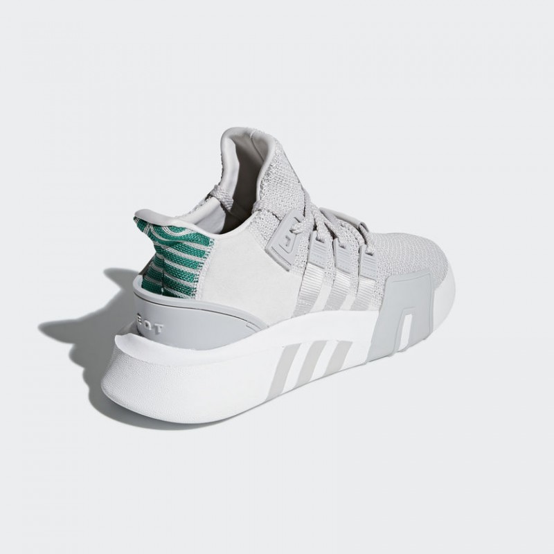 SEPATU SNEAKERS ADIDAS EQT Basketball ADV