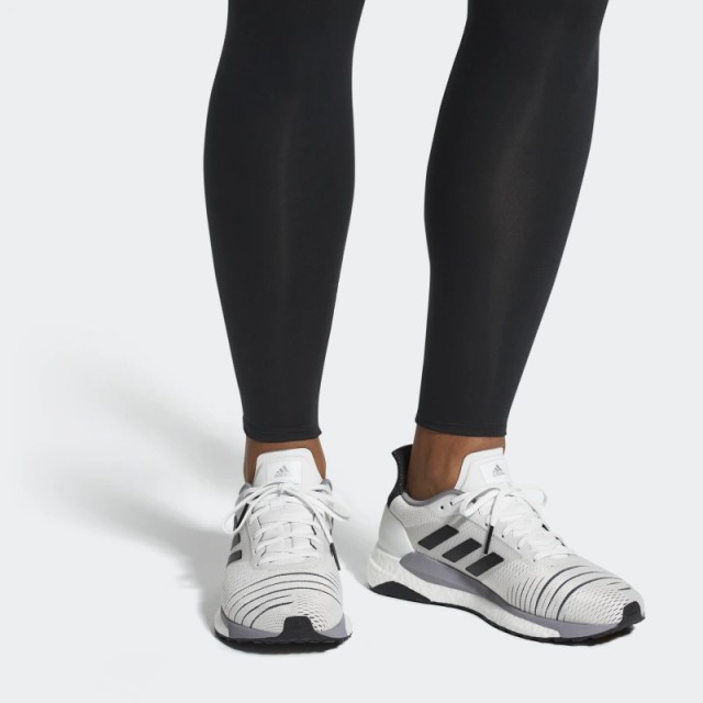 SEPATU LARI ADIDAS Solar Glide
