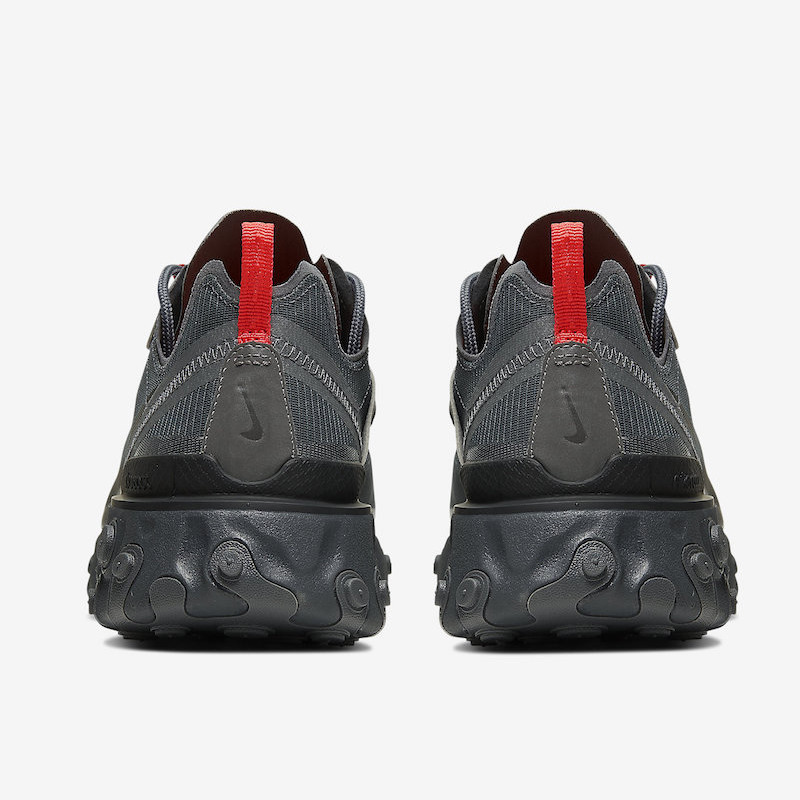 SEPATU SNEAKERS NIKE React Element 55