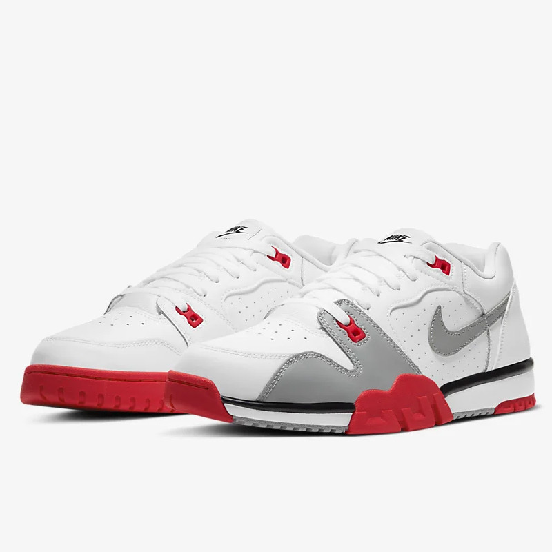 SEPATU SNEAKERS NIKE Air Cross Trainer Low