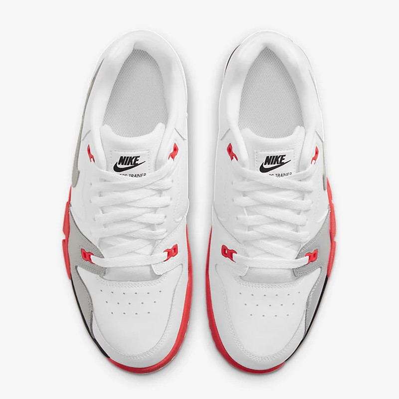 SEPATU SNEAKERS NIKE Air Cross Trainer Low