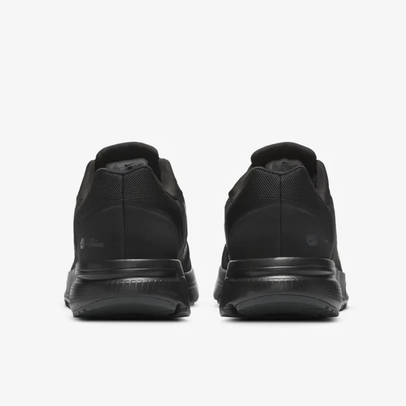 SEPATU LARI NIKE Zoom Span 3