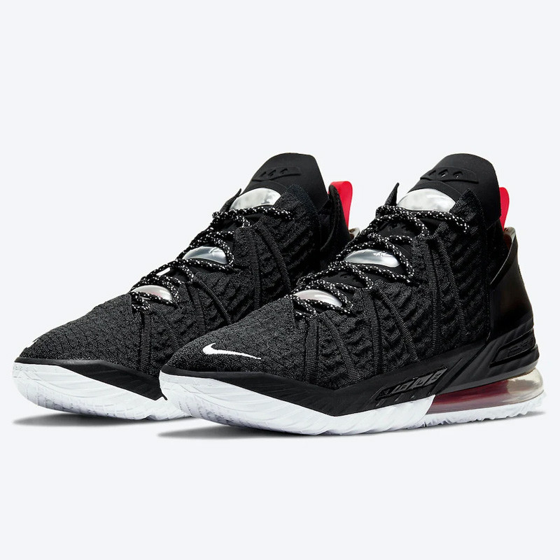 SEPATU BASKET NIKE Lebron 18