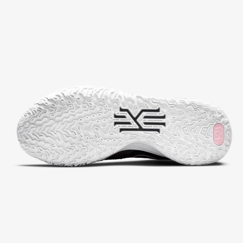 SEPATU BASKET NIKE Kyrie 7 EP