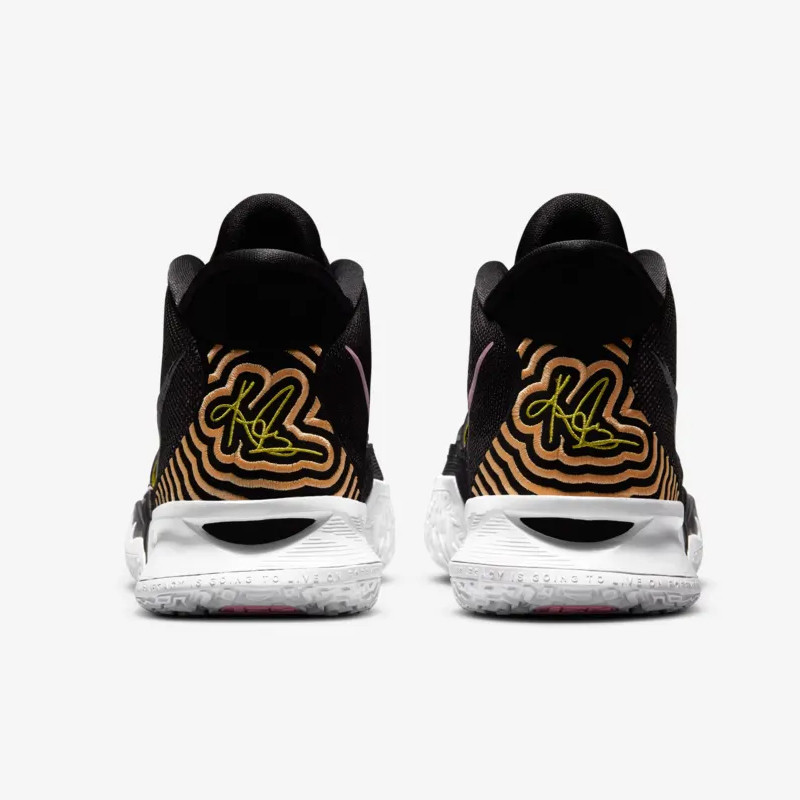 SEPATU BASKET NIKE Kyrie 7 EP