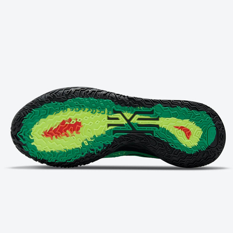 SEPATU BASKET NIKE Kyrie 7 Weatherman