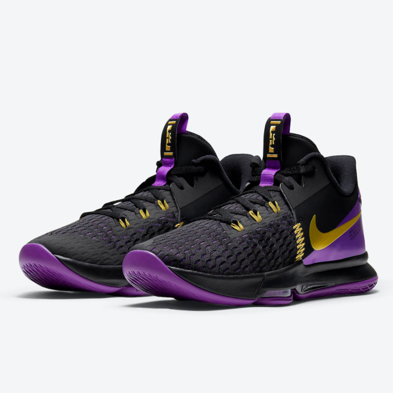 SEPATU BASKET NIKE Lebron Witness 5 Ep