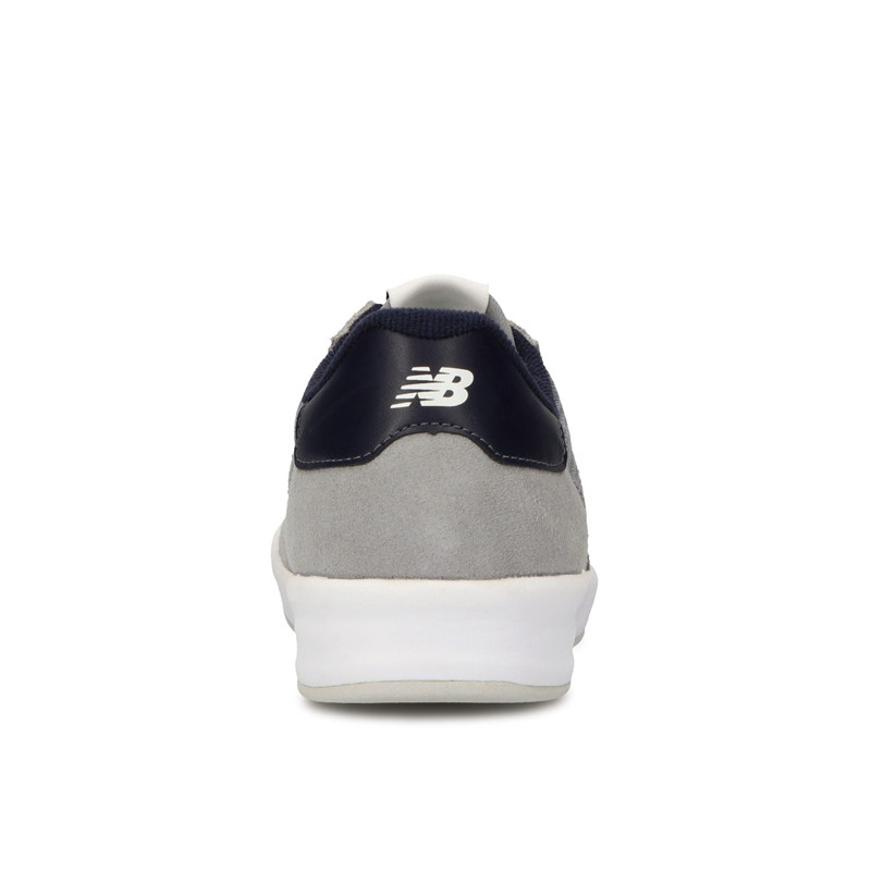 SEPATU SNEAKERS NEW BALANCE CRT300 H1