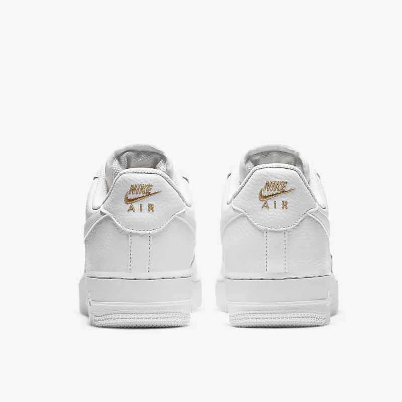 SEPATU SNEAKERS NIKE Wmns Air Force 1 '07 Essential