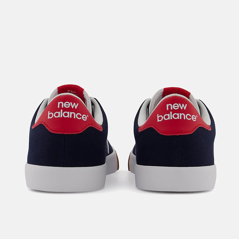 SEPATU SNEAKERS NEW BALANCE 210 Pro Court