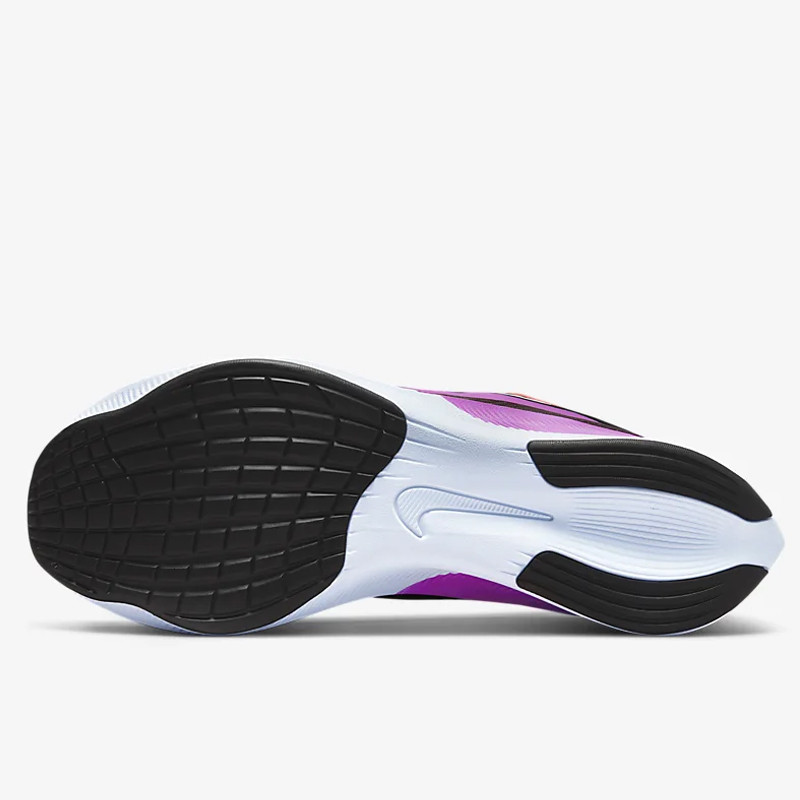 SEPATU LARI NIKE Zoom Fly 4