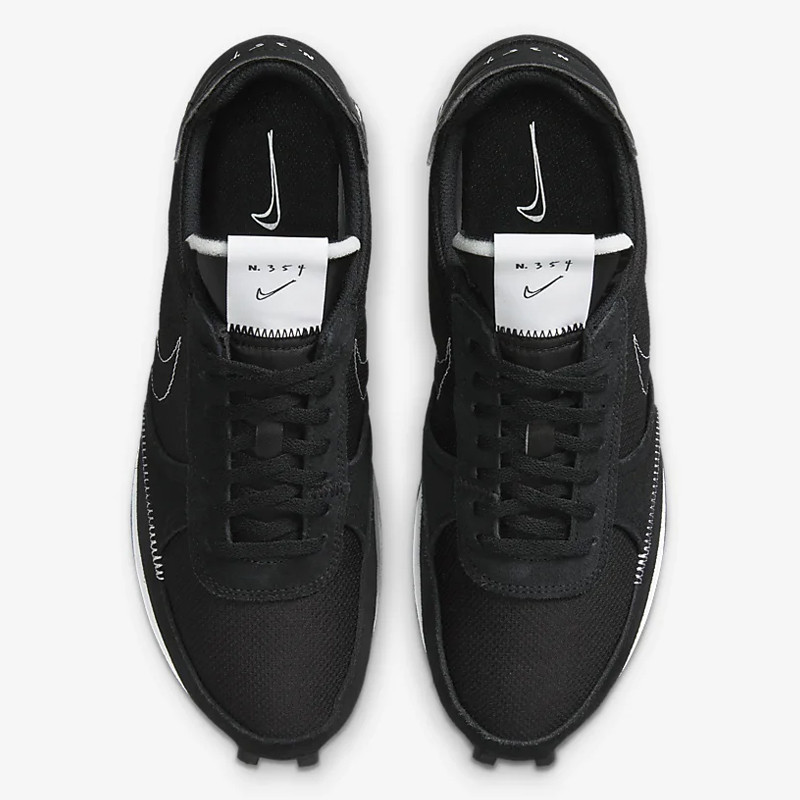 SEPATU SNEAKERS NIKE Daybreak Type