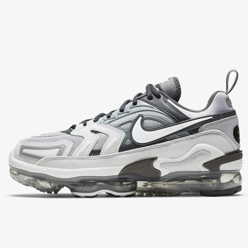 SEPATU LARI NIKE Air VaporMax Evo