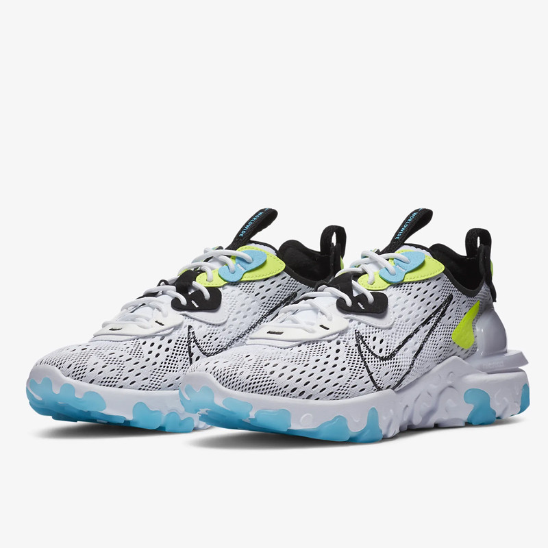 SEPATU SNEAKERS NIKE React Vision Worldwide