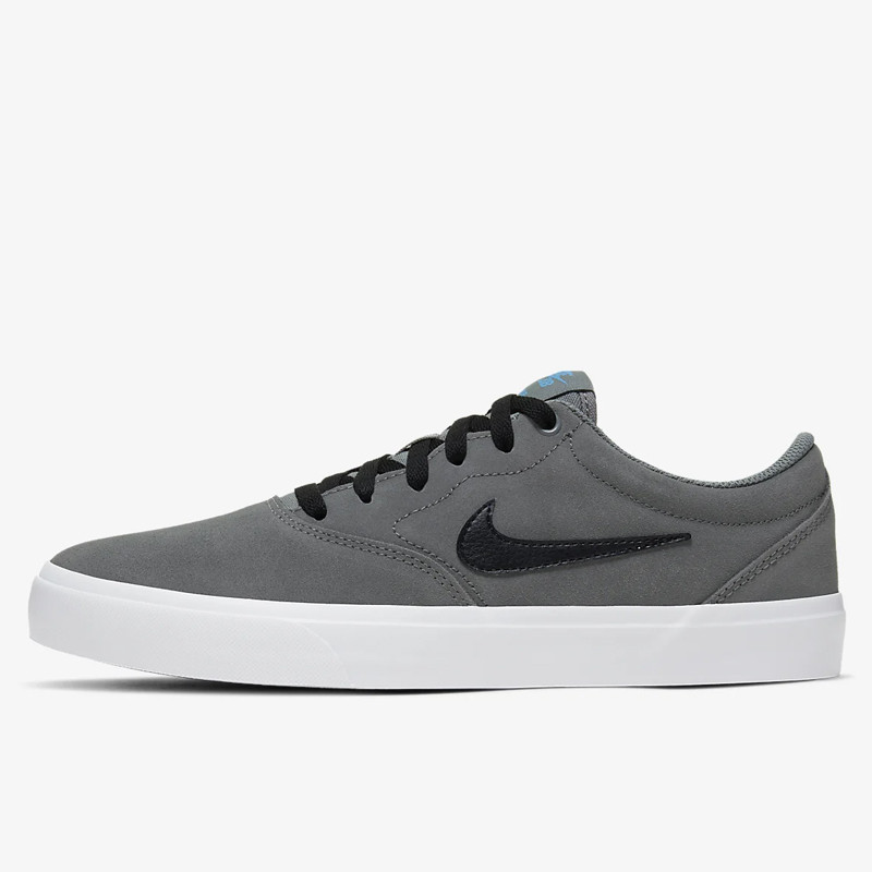 SEPATU SNEAKERS NIKE Sb Charge Suede