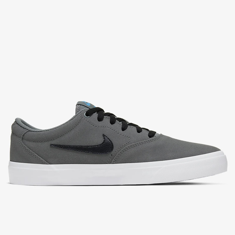 SEPATU SNEAKERS NIKE Sb Charge Suede