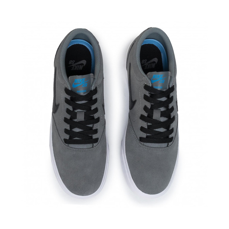 SEPATU SNEAKERS NIKE Sb Charge Suede