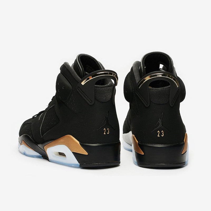 SEPATU BASKET AIR JORDAN AJ 6 Retro DMP