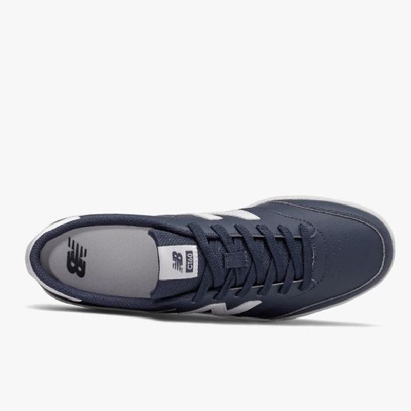 SEPATU SNEAKERS NEW BALANCE CT60