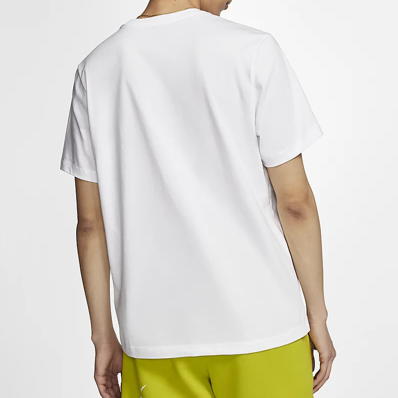 BAJU TRAINING NIKE 1 Illustration Tee