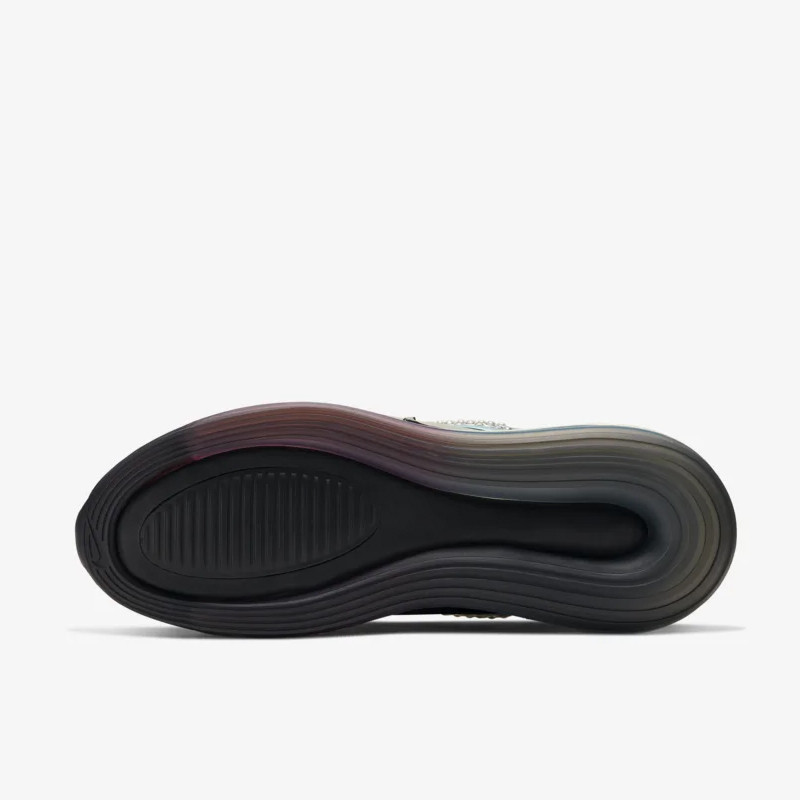 SEPATU SNEAKERS NIKE Air Max 720 BG