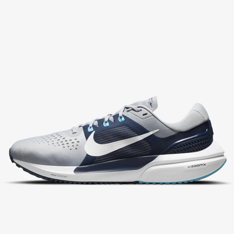 SEPATU LARI NIKE Air Zoom Vomero 15