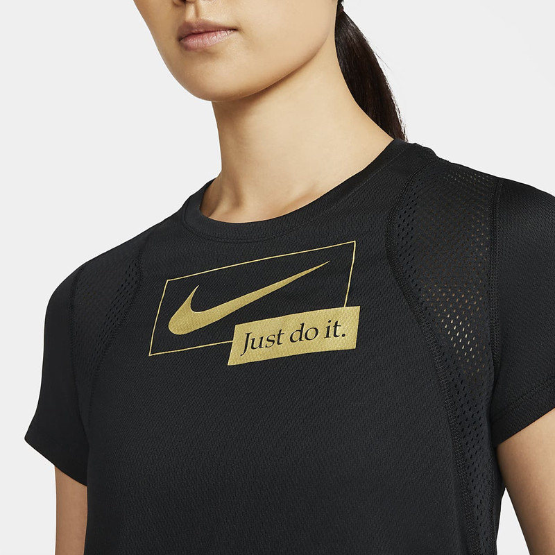 BAJU LARI NIKE Wmns Icon Clash Short Sleeve Tee