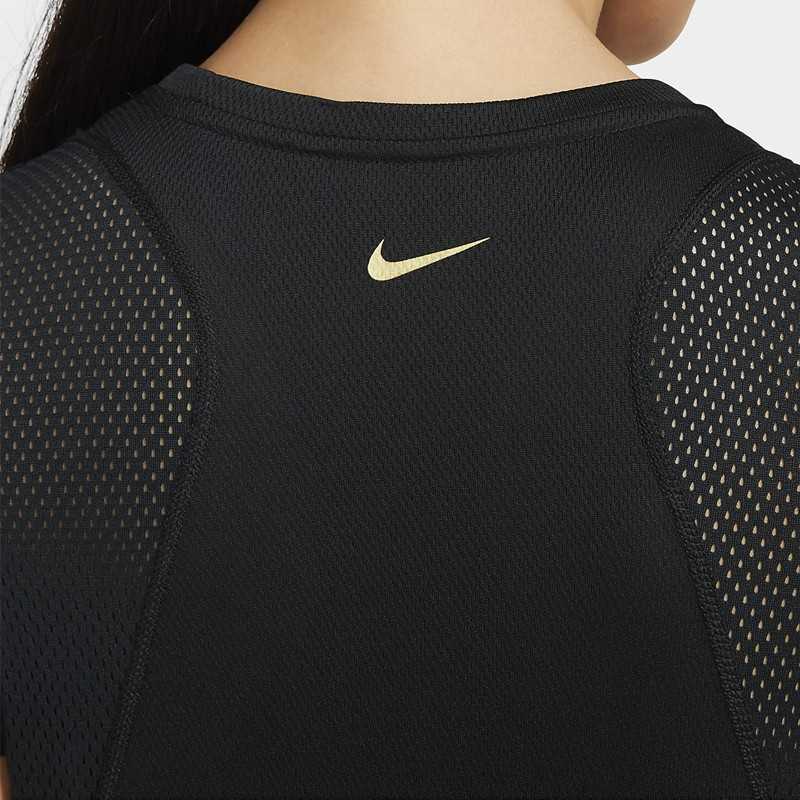 BAJU LARI NIKE Wmns Icon Clash Short Sleeve Tee