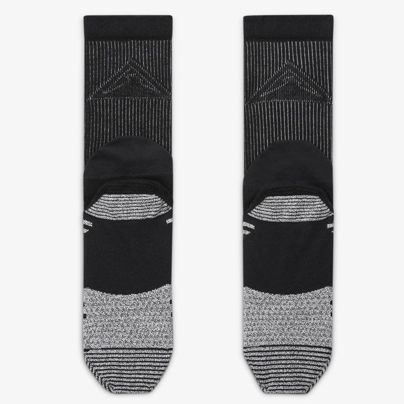 KAOS KAKI LARI NIKE Dri-FIT Trail-Running Crew Socks